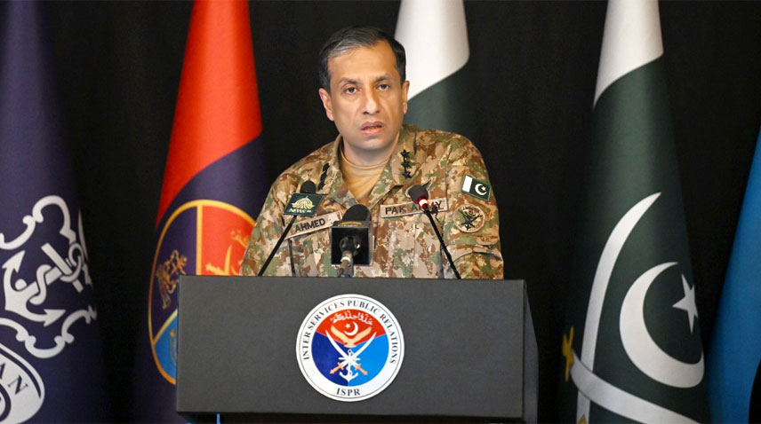 پاک فوج کے ترجمان کی نیشنل کالج آف آرٹس لاہور میں خصوصی نشست