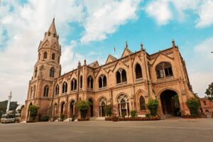 گورنمنٹ کالج لاہور اوراولڈ راوینز