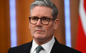 برطانوی وزیر اعظم کیر اسٹارمر یوکرین میں امن مشن کے لیے عالمی رہنماؤں کی ورچوئل ملاقات کی قیادت کریں گے