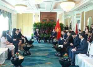 ویتنامی جنرل سیکریٹری تو لام کی سنگاپور میں سرکردہ کاروباری شخصیات سے ملاقات، اقتصادی تعاون کے فروغ پر زور