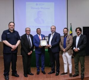 ایتھوپیا کے سفیر ڈاکٹر جمال بکر عبداللہ کو سیالکوٹ میں بہترین سفیر کے ایوارڈ سے نوازا گیا