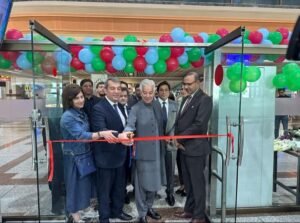 پی آئی اے نے لاہور سے باکو کیلئے براہ راست پروازیں بحال کر دیں