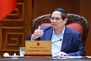 ویت نام کے وزیر اعظم کی زیر صدارت اعلیٰ سطحی اجلاس — امریکہ کی نئی ٹیرف پالیسی کے تناظر میں متوازن و پائیدار تجارتی تعاون کے فروغ پر زور