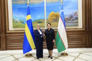 سوئیڈن کی نائب اسپیکر جولیاء کرونلِڈ کا ازبکستان میں پارلیمانی تعلقات پر بات چیت