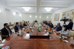 ازبکستان اور پاکستان کے پارلیمانی رہنماؤں کی اہم ملاقات، دوطرفہ تعلقات کو اسٹریٹیجک شراکت داری کی سطح پر لانے کے عزم کا اظہار