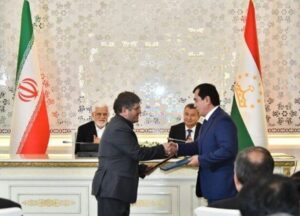 تہران اور دوشنبے کے درمیان ریلوے تعاون کے فروغ کے لیے مفاہمت کی یادداشت پر دستخط