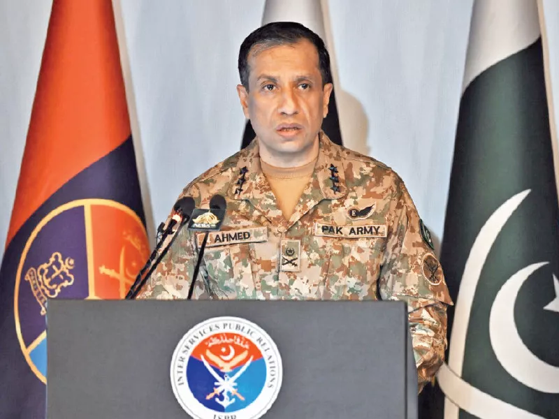 بھارتی فضائی حملے: پاکستان میں 8 شہری شہید، 33 زخمی — ڈی جی آئی ایس پی آر