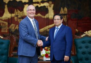 ویتنام کی امریکی قانون سازوں سے ٹیکنالوجی کی منتقلی اور ٹارِف مذاکرات میں حمایت کی درخواست