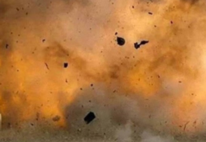 والٹن اولڈ ایئرپورٹ کے قریب دھماکے سنے گئے،، بھارتی ڈرون مار گرایا گیا، سیکیورٹی ہائی الرٹ