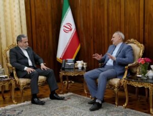 ایران اور پاکستان کے تعلقات میں توسیع کے لیے تہران کے عزم کا اعادہ