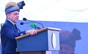 وزیراعظم شہباز شریف کا خیبر پختونخوا کے عوام کی قربانیوں کو خراج تحسین، دہشتگردی کے خاتمے تک مکمل حمایت کا عزم