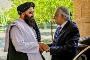 ڈپٹی وزیر اعظم اسحاق ڈار اور افغان نگران وزیر خارجہ متقی کا یو اے پی ریلوے منصوبے کی حمایت کے عزم کا اعادہ