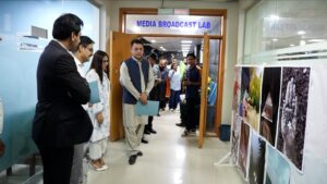 دو پہاڑوں کے نظریے" کے فروغ کے لیے چائنا میڈیا گروپ اور بحریہ یونیورسٹی اسلام آباد کا مشترکہ ایونٹ