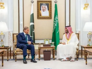 وزیراعظم شہباز شریف کی سعودی ولی عہد محمد بن سلمان سے ملاقات