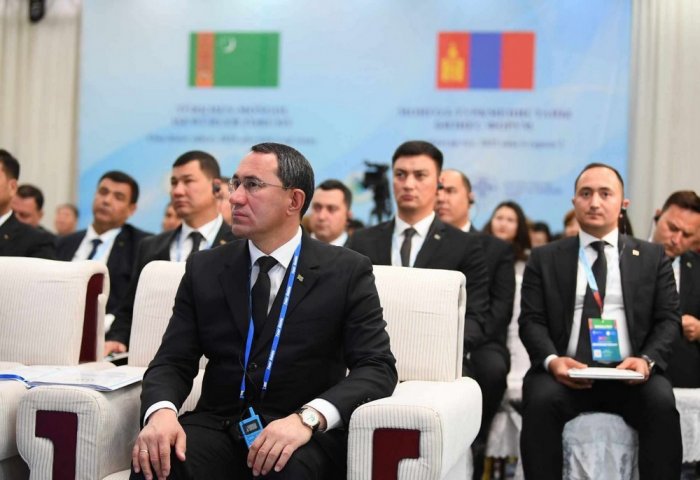 اولان باتور میں ترکمان-منگول تجارتی فورم کا انعقاد، 14 دو طرفہ معاہدوں پر دستخط