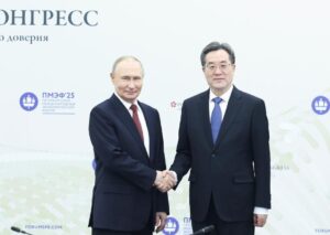 چین کے نائب وزیراعظم ڈنگ شیو شیانگ کی صدر پیوٹن سے ملاقات، چین اور روس کے تعلقات مزید مضبوط بنانے کے عزم کا اظہار