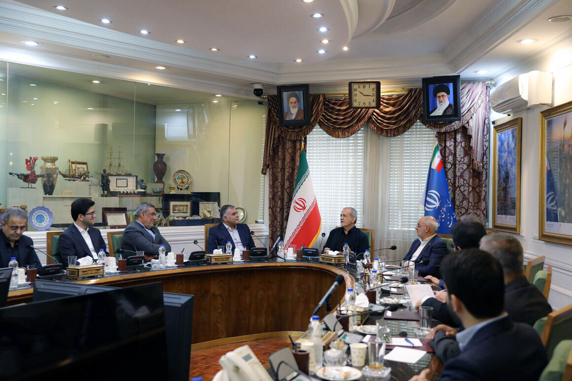 پزیشکیان