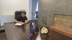 معروف امورِ خارجہ کے ماہر