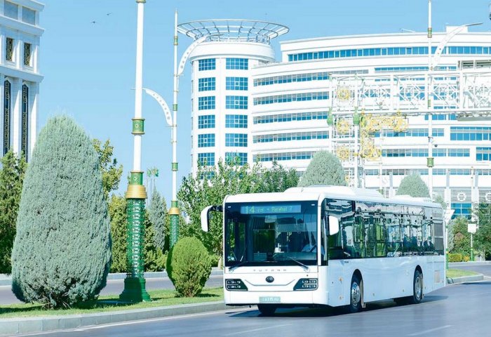 یوتونگ
