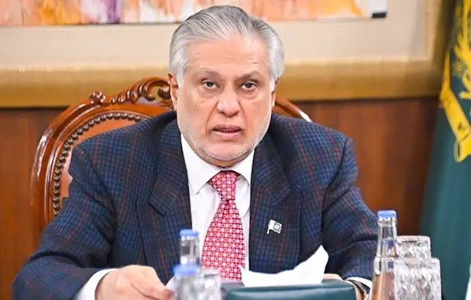 اسحاق ڈار