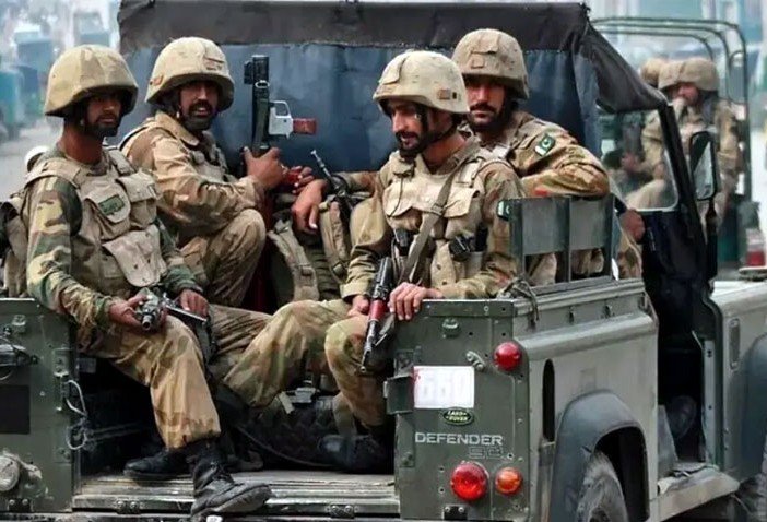 سیکیورٹی فورسز