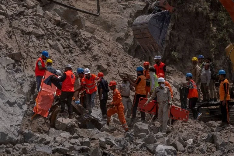 36 trapped after tunnel collapse in India 1 36 trapped after tunnel collapse in India