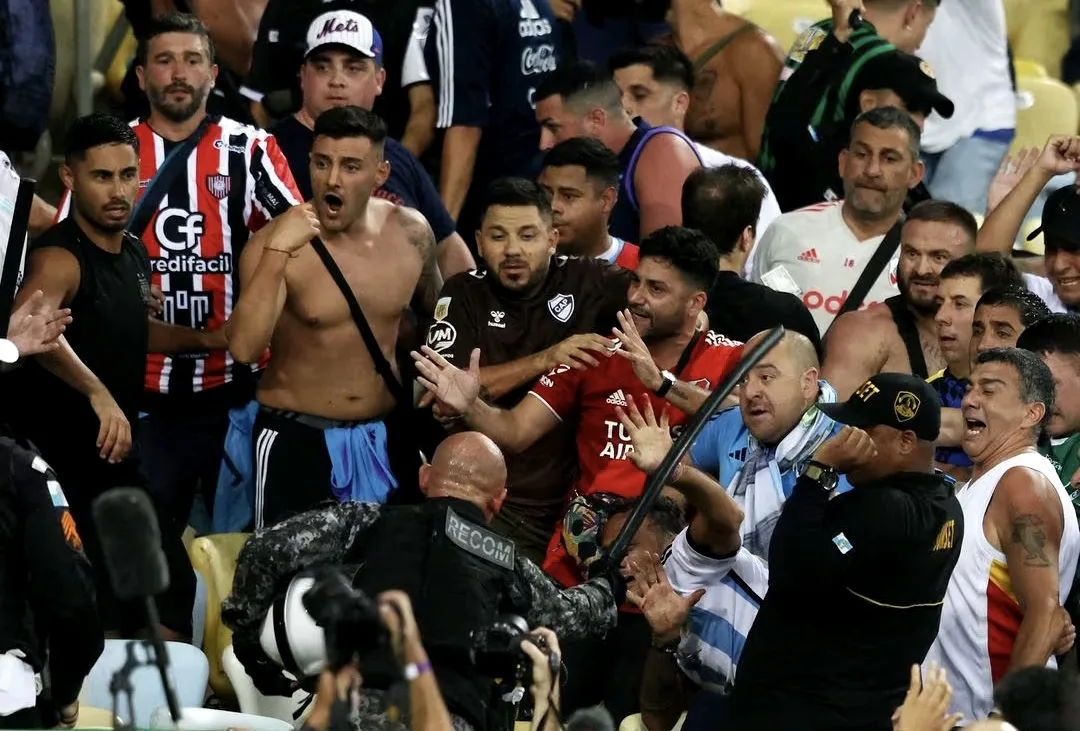 Crowd violence delays start of Argentina v Brazil World Cup qualifier 1 Argentina
