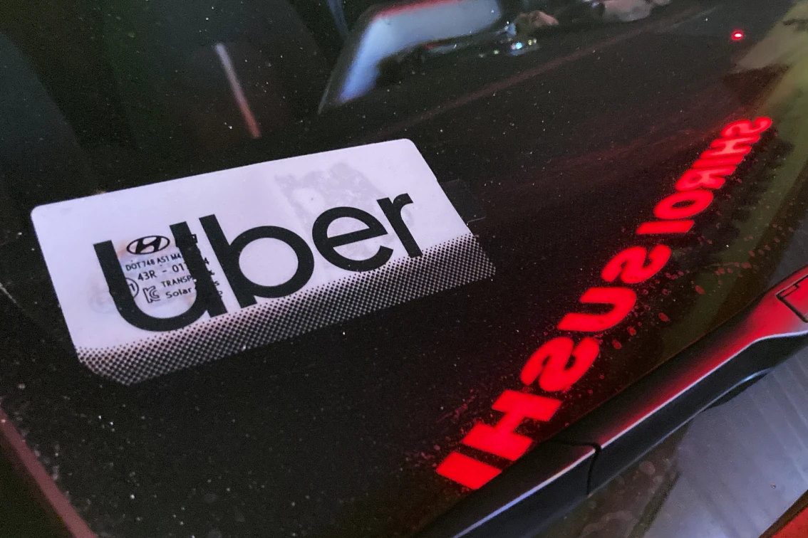 Uber and Lyft to pay $328M in New York wage theft settlement 9 Uber