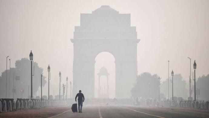New Delhi blanketed by toxic haze