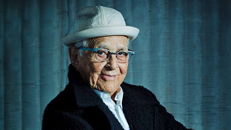 Emmy-winning TV producer-writer Norman Lear dies aged 101 1 Norman Lear