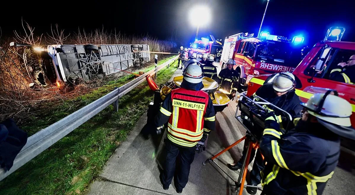 Bus Crash in North Rhine-Westphalia Injures Over 20 Passengers 6 North Rhine-Westphalia