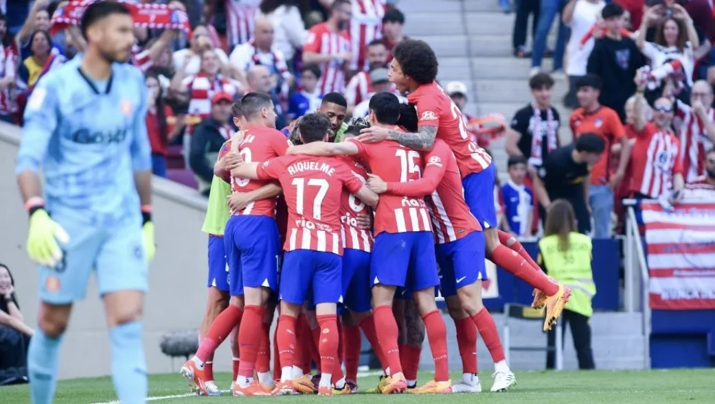 Real Madrid Retains La Liga Lead Ahead of 'Clasico' Showdown with FC Barcelona 9 Real Madrid