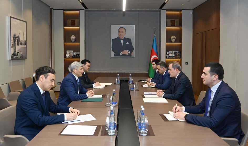 Azerbaijans Foreign Minister Meets With New Kyrgyz Ambassador The Europe Today 2358