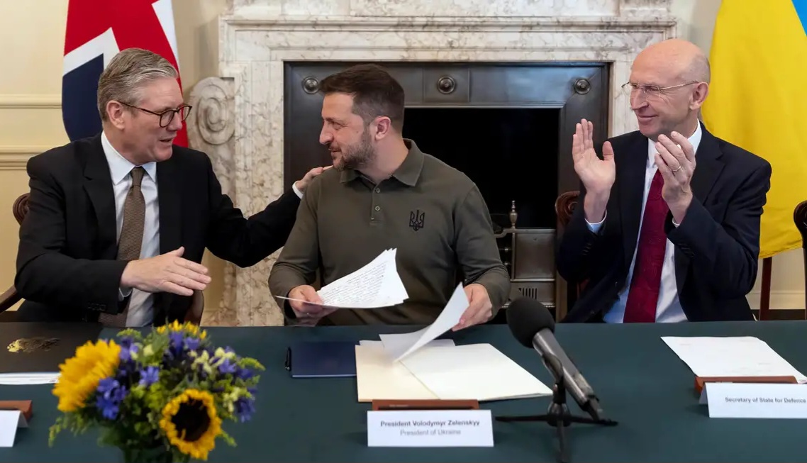 Zelenskyy Urges British Government to Support Deeper Strikes into Russia 1 British