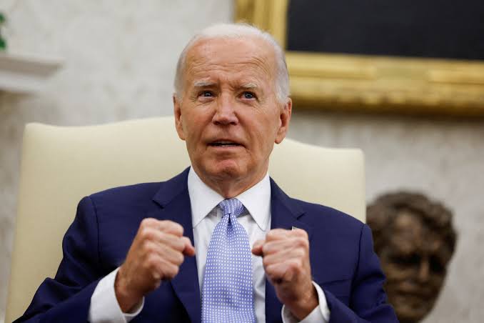 Biden Campaign Under Pressure Amid Concerns from Obama and Senior Democrats 1 Obama