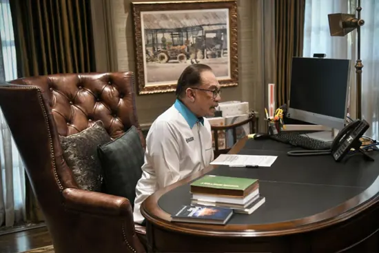 Malaysian PM Anwar Ibrahim Expresses Full Support for Qatar's Humanitarian Efforts in Gaza 1 Anwar Ibrahim