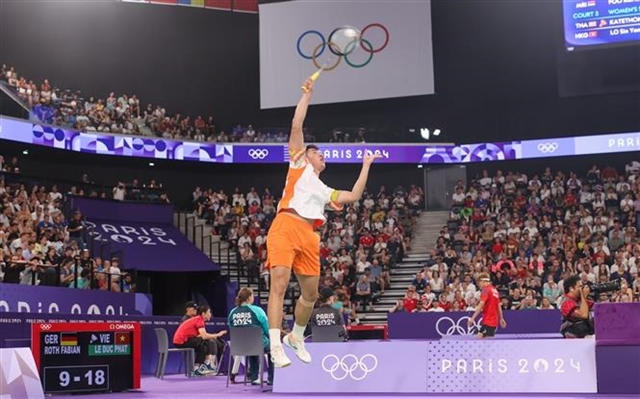 Vietnamese Badminton Player Lê Đức Phát Dominates Fabian Roth in Paris Olympics 1 Lê Đức Phát