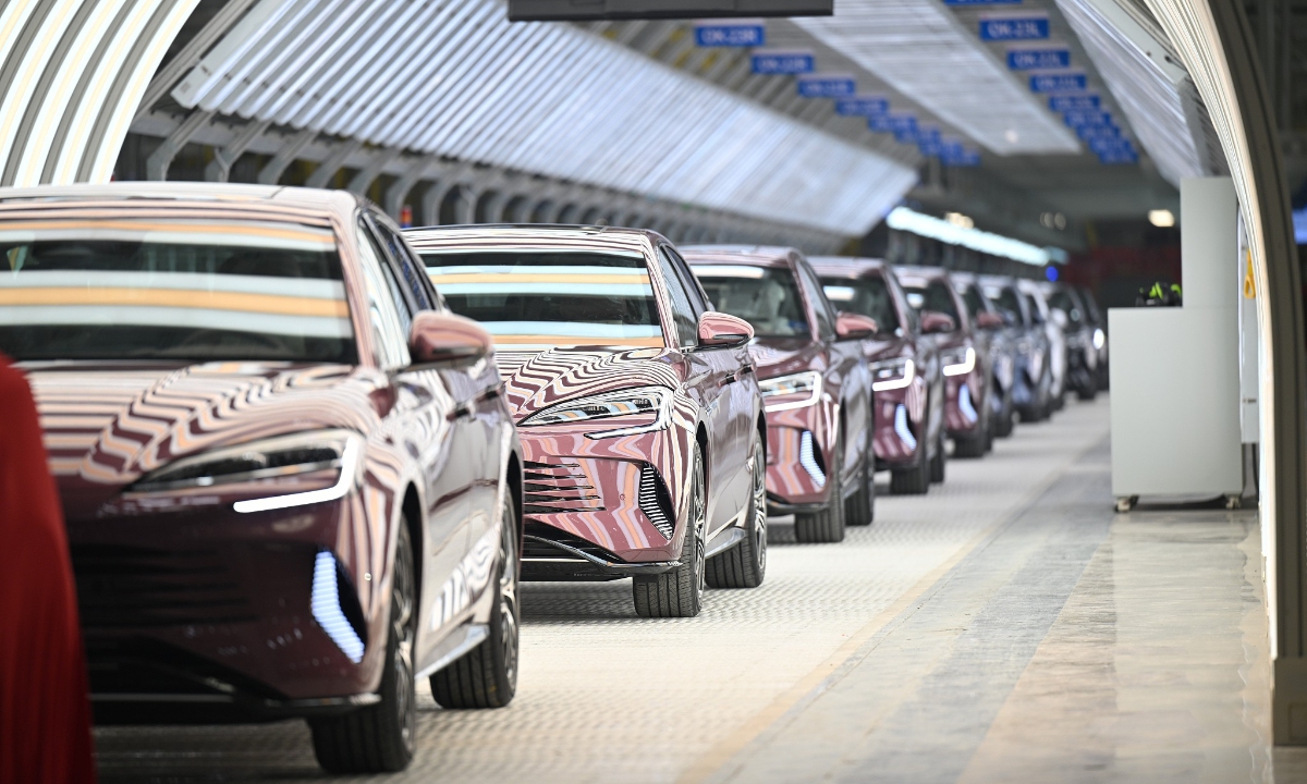 China Condemns European Commission's Plan to Impose Import Duties on Electric Vehicles 1 China