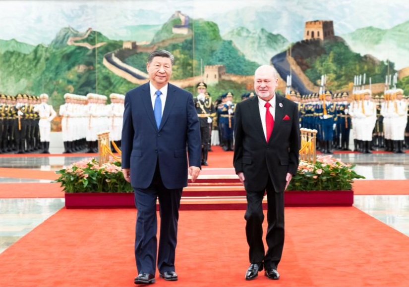 Xi Jinping and Malaysia's King Sultan Ibrahim Discuss Strengthening Bilateral Ties 10 Xi Jinping