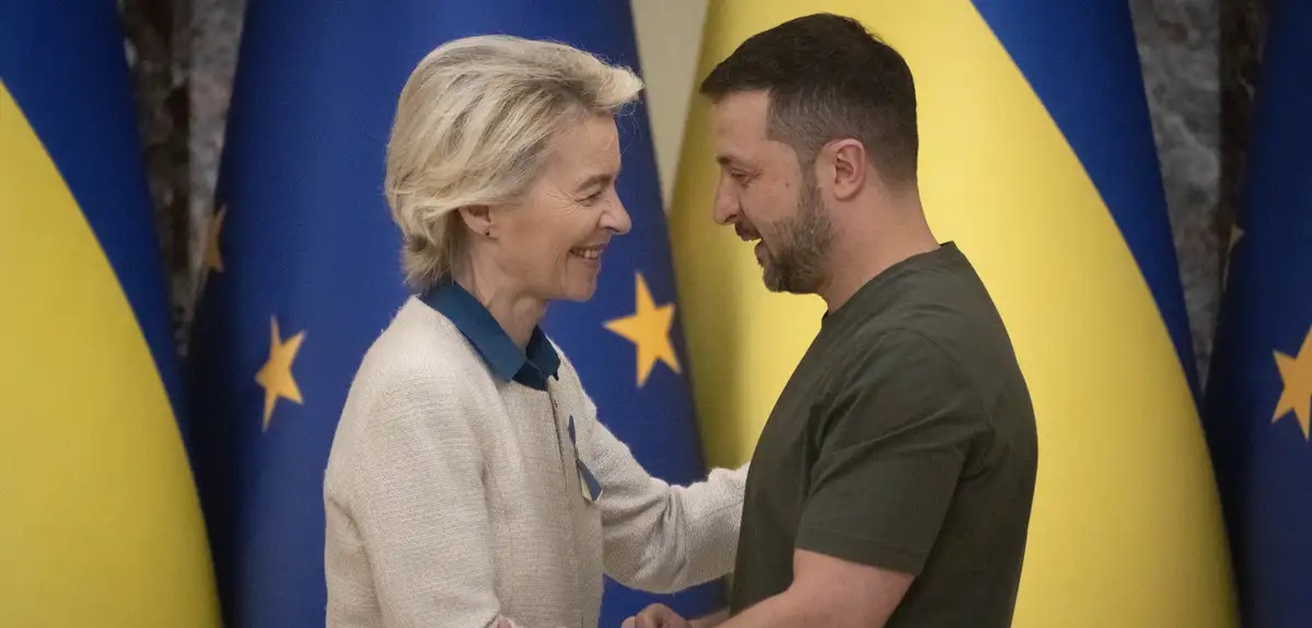 EU Pledges €35 Billion Loan to Ukraine as European Commission President Visits Kyiv 10 €35 Billion Loan