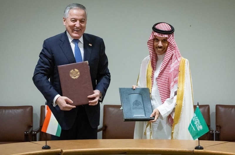 Tajikistan and Saudi Arabia Sign MoU on Short Stay Visa Exemption for Diplomats 1 Tajikistan and Saudi Arabia Sign MoU on Short Stay Visa Exemption for Diplomats