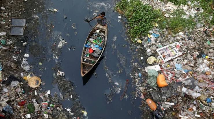Indonesia and UAE Strengthen Partnership to Combat Plastic Pollution in Rivers 1 Plastic Pollution