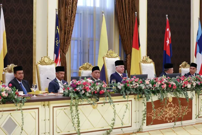 Deputy Yang di-Pertuan Agong Sultan Nazrin Shah Presides Over 267th Conference of Rulers at Istana Negara 10 Yang di-Pertuan Agong