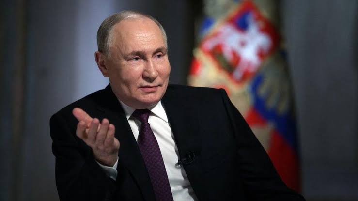 Putin Warns Against Ukraine's Acquisition of Nuclear Weapons 2 Putin