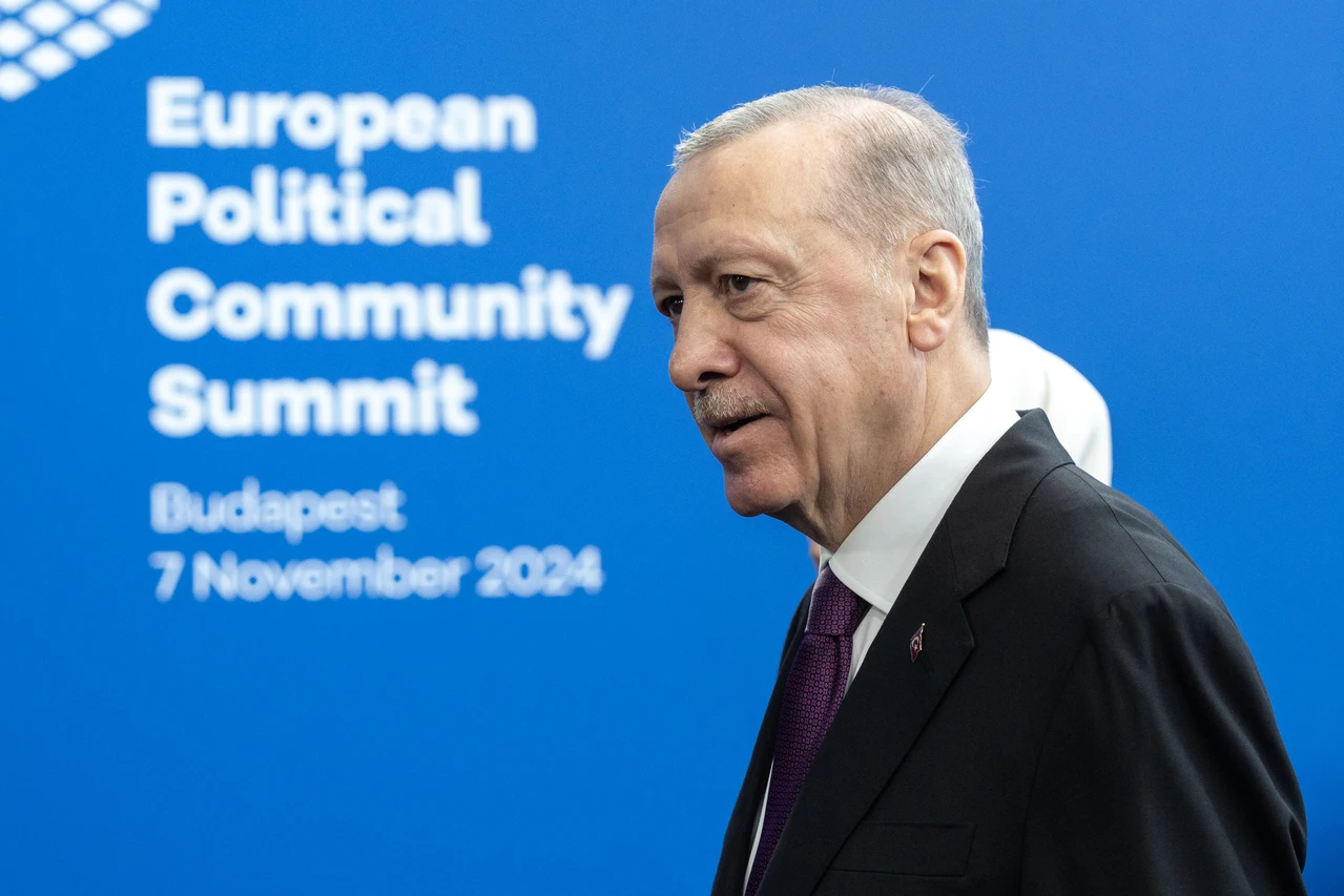 Erdogan Calls for Türkiye's Full Inclusion in EU Defense Efforts 5 Erdogan