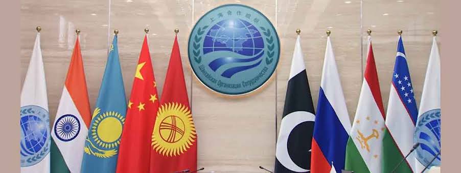 SCO Promoting Economic Integration and Development in Eurasia 1 SCO