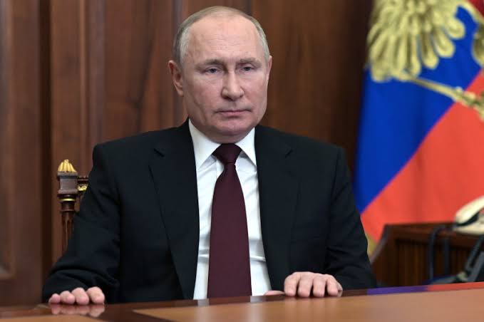 Putin Ratifies Strategic Partnership Agreement with North Korea, Solidifying Military Cooperation 1 Putin