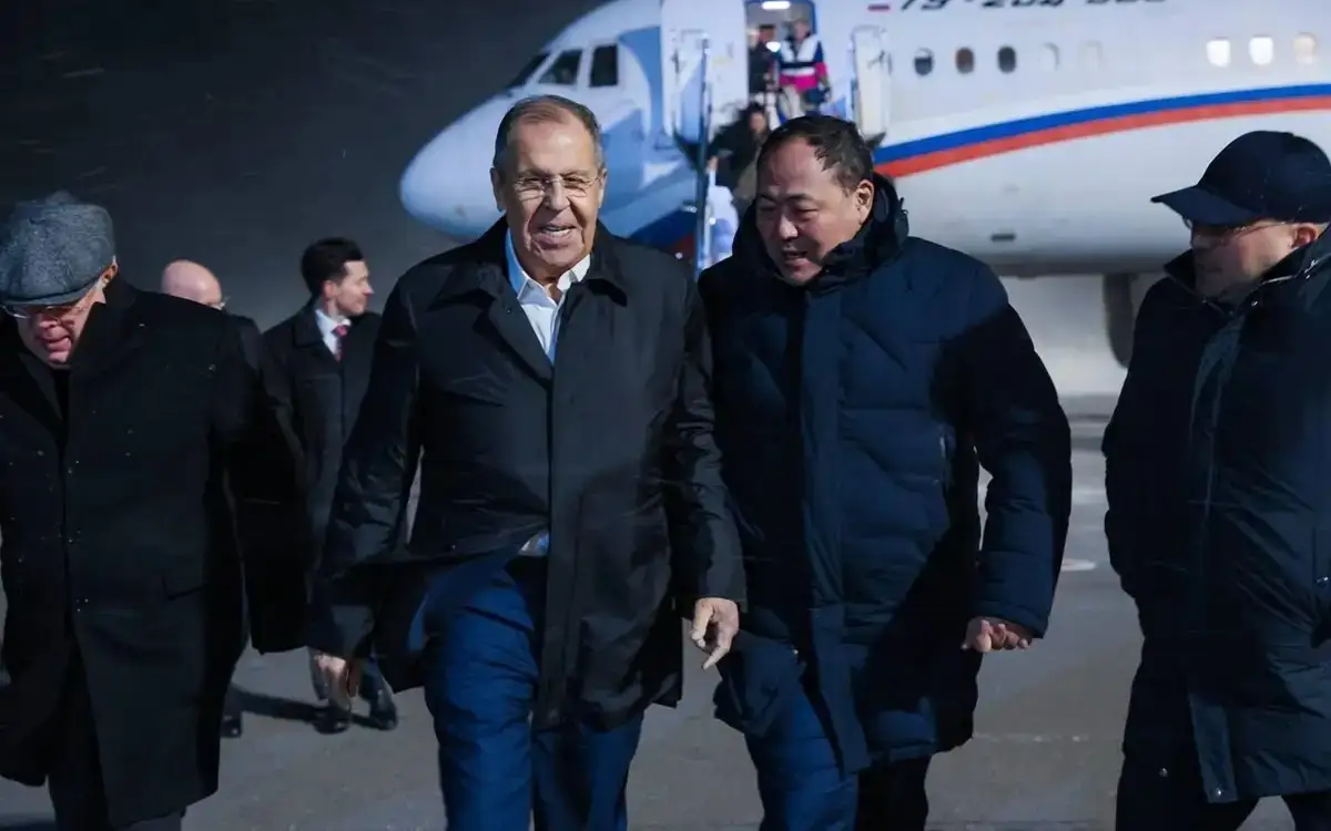 Russian Foreign Minister Sergey Lavrov Arrives in Astana 1 Russian Foreign Minister