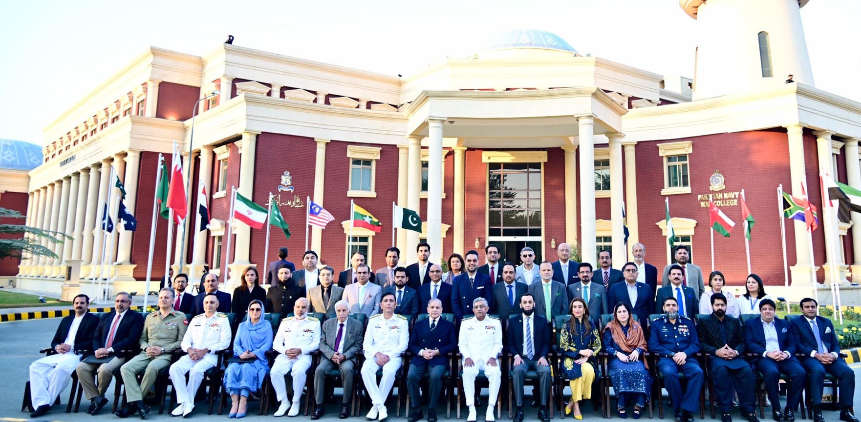 Pakistan Navy Fully Prepared to Defend Maritime Borders, Says PM Shehbaz Sharif 1 Pakistan Navy