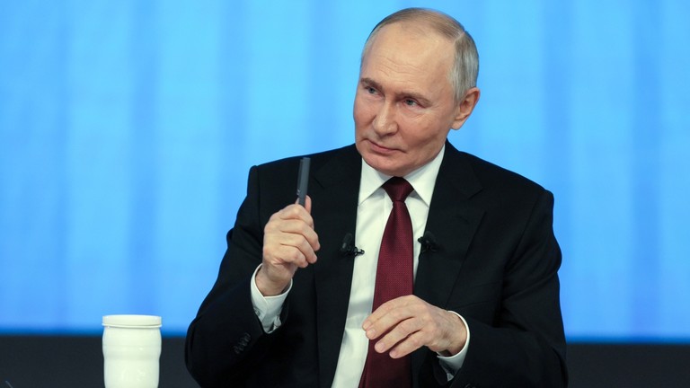 Russian President Putin Alleges Ukrainian Saboteurs Apprehended in Slovakia with Gas Infrastructure Maps 1 Putin